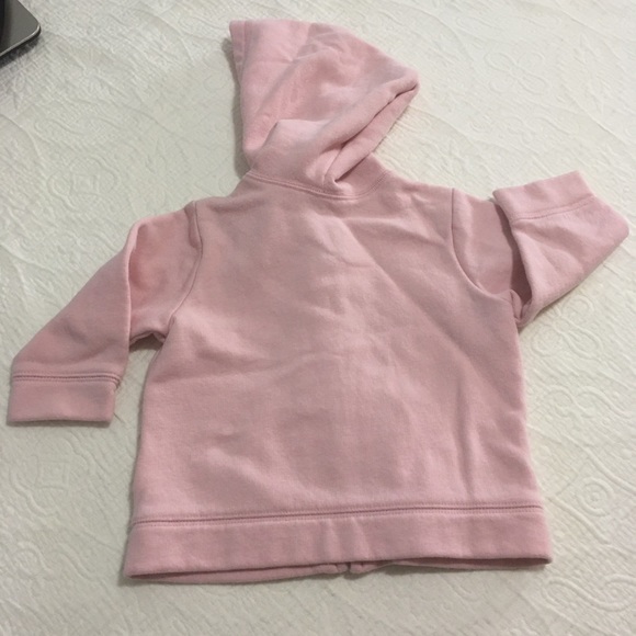 3-6m (4/$20) Old Navy Hoodie - Picture 6 of 6
